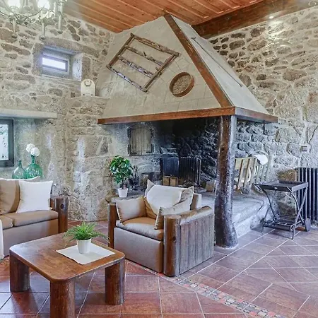 Villamia * Coiros